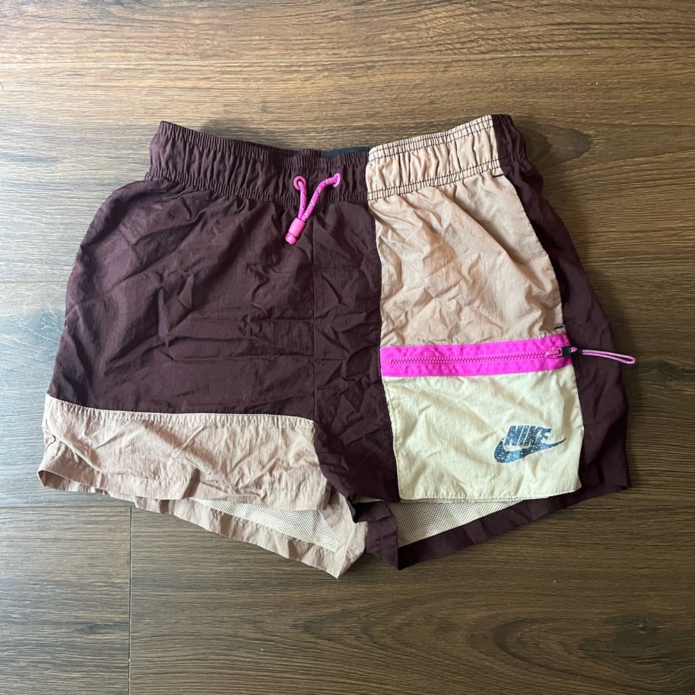 Nike cargo shorts